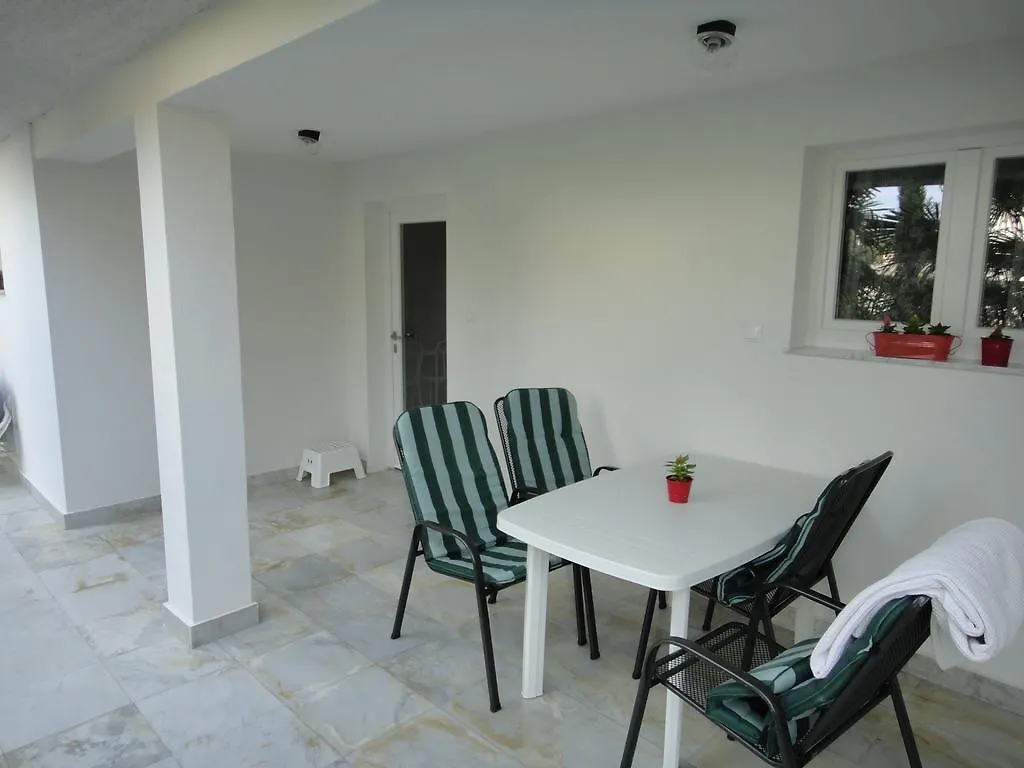 Schreng Apartments Malinska